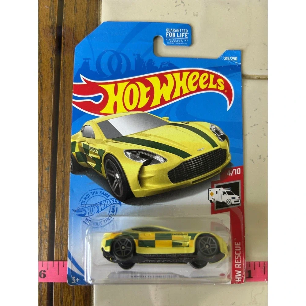 Set of 4 Hot Wheels '94 Audi RS2 Nissan Maxima Drift Car‎ Aston Martin One-77